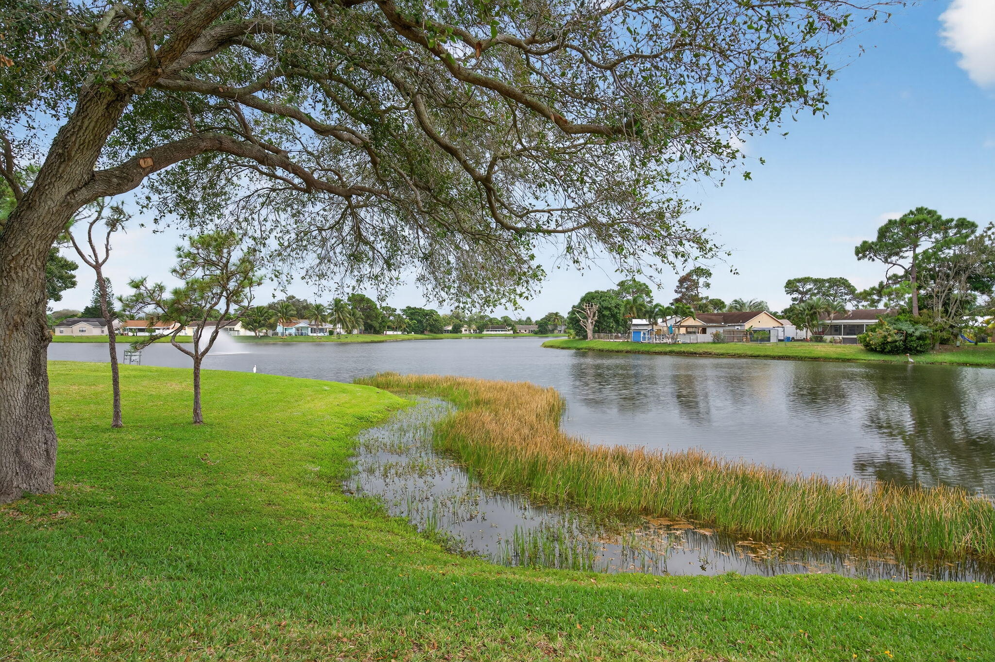 707 Stonewood #19c Jupiter, FL 33458