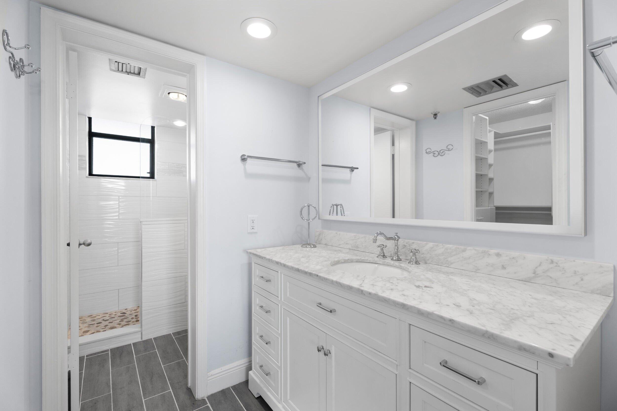 1748 Jupiter Cv #519a Jupiter, FL 33469