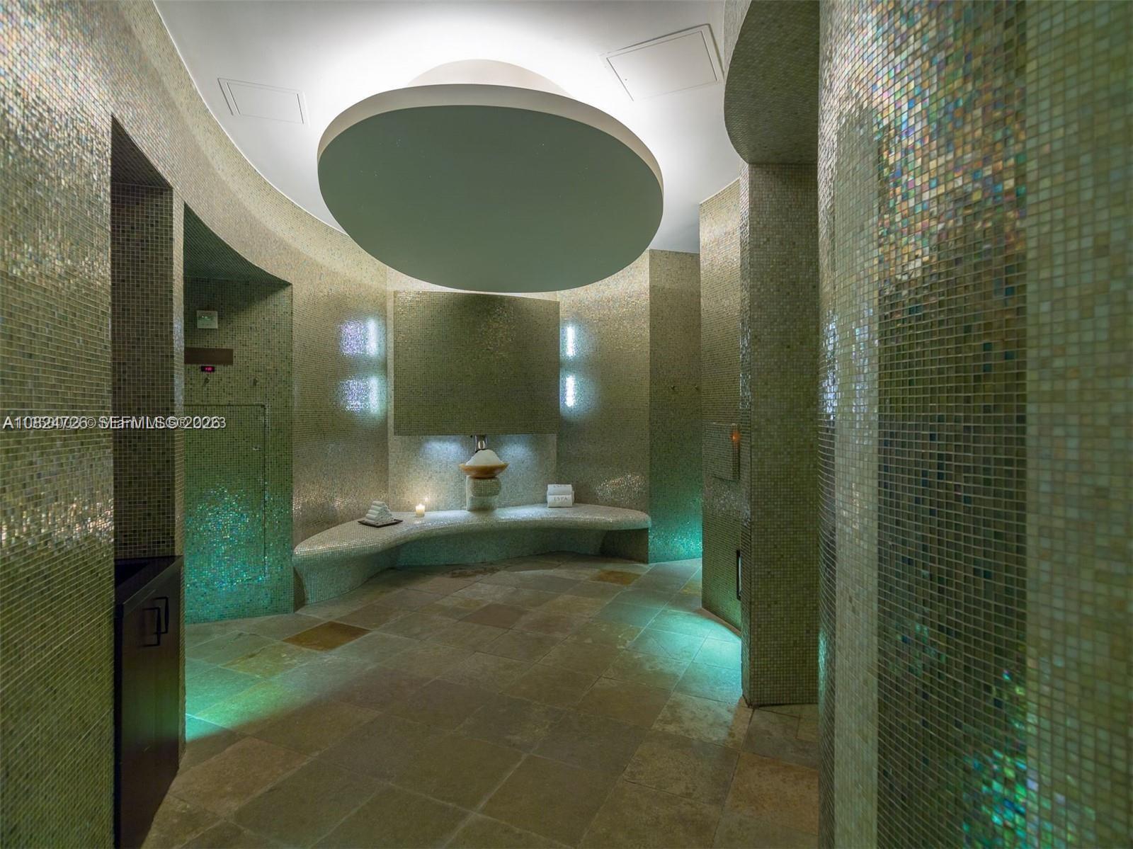 image Acqualina Residences64