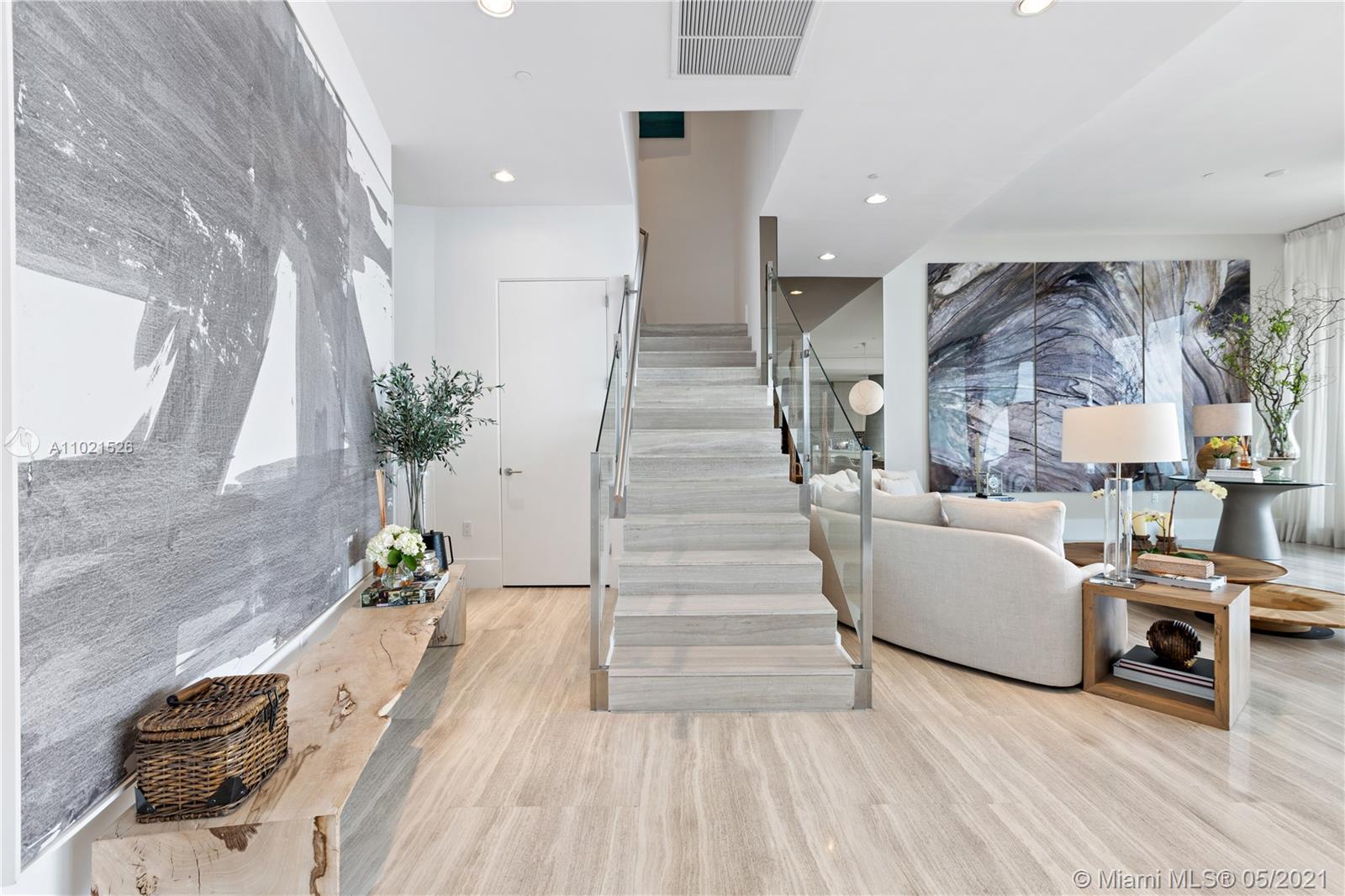 2675 S Bayshore Dr #1103S Miami, FL 33133