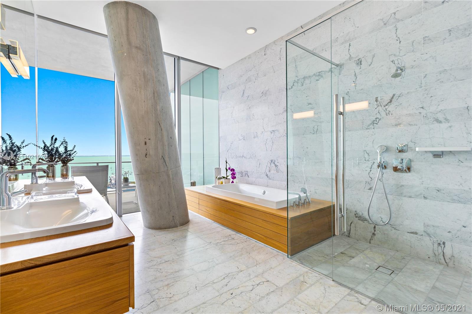 2675 S Bayshore Dr #1103S Miami, FL 33133