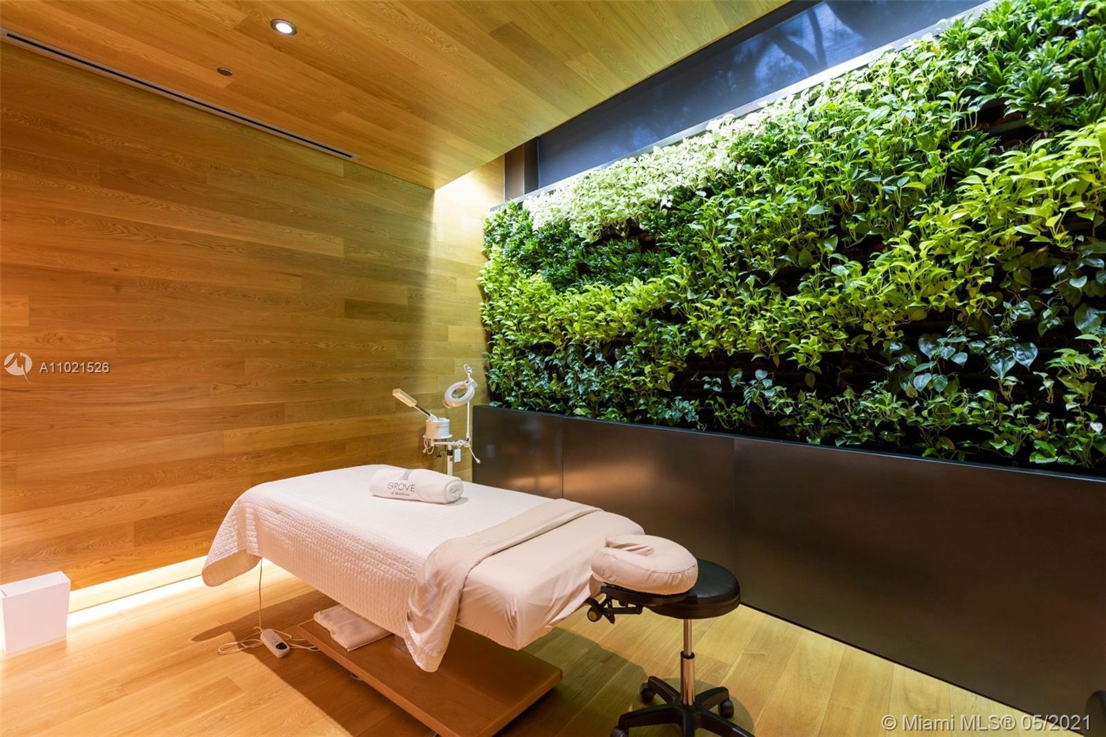 2675 S Bayshore Dr #1103S Miami, FL 33133