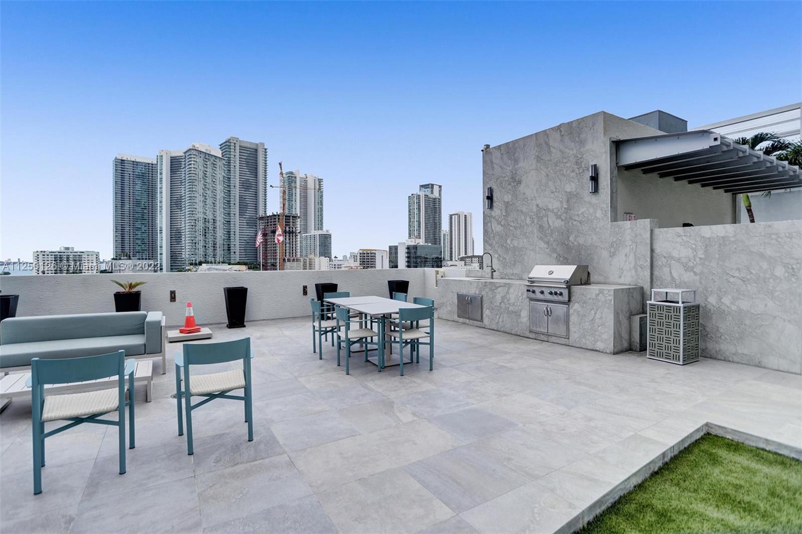 image Midtown 421