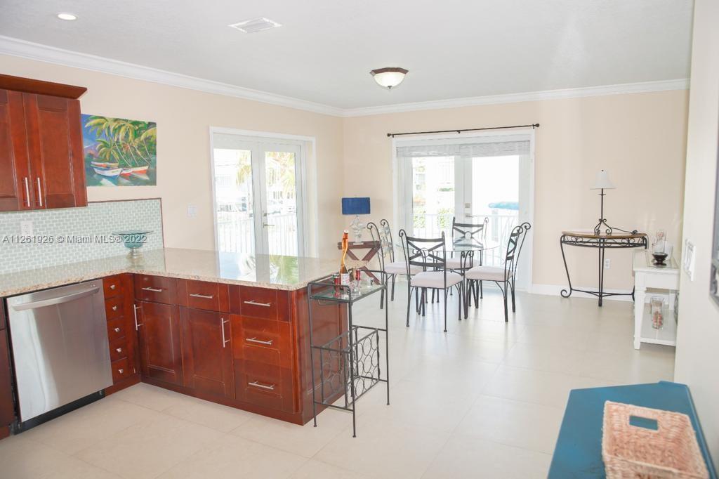 298 Saint Thomas Ave, Key Largo MLS A11261926 For Sale