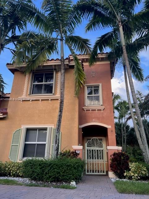 975 SW 143rd Ave