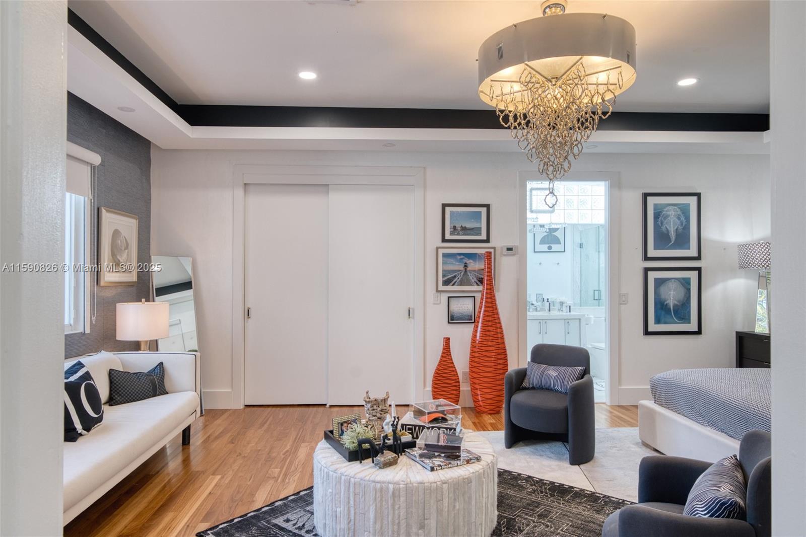 934 S Southlake Dr Hollywood, FL 33019