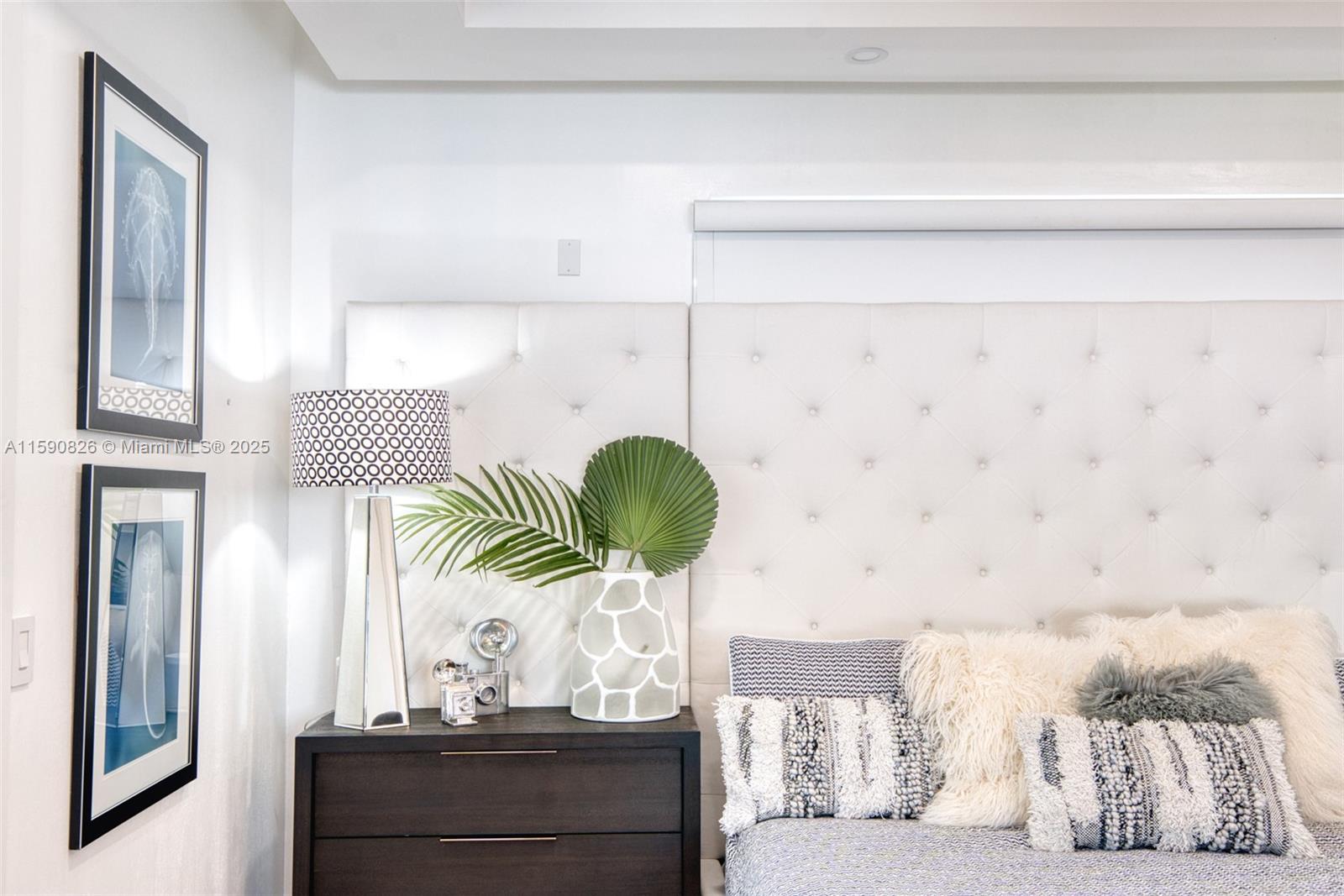 934 S Southlake Dr Hollywood, FL 33019