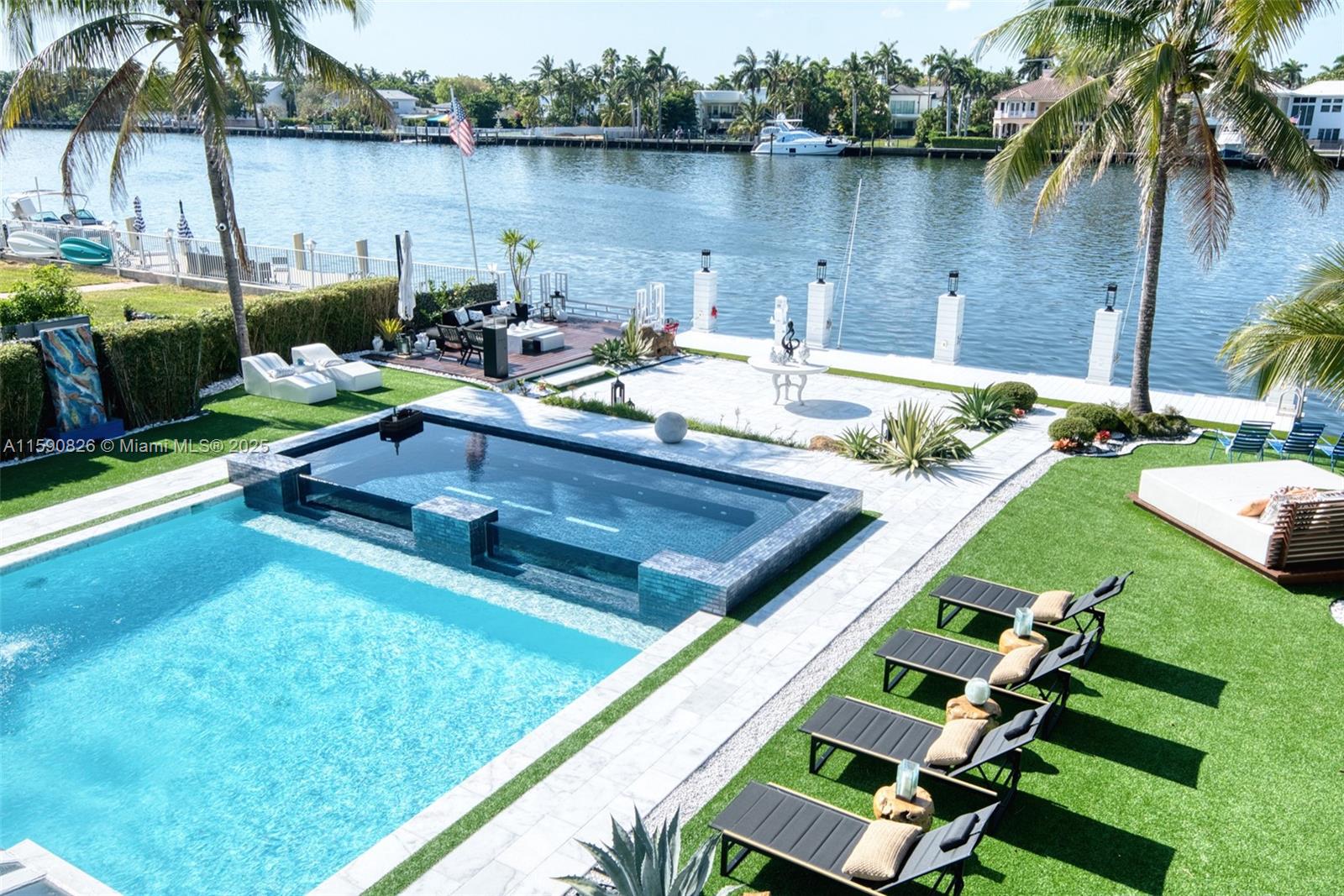 934 S Southlake Dr Hollywood, FL 33019