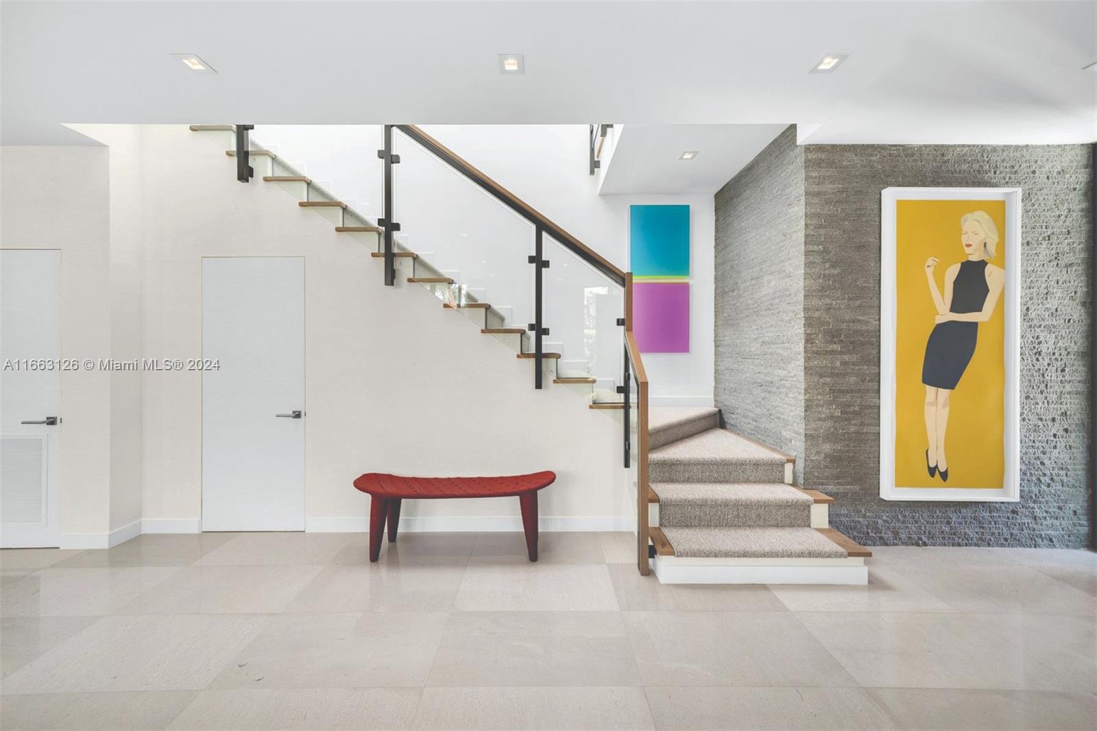 5327 N Bay Rd Miami Beach, FL 33140