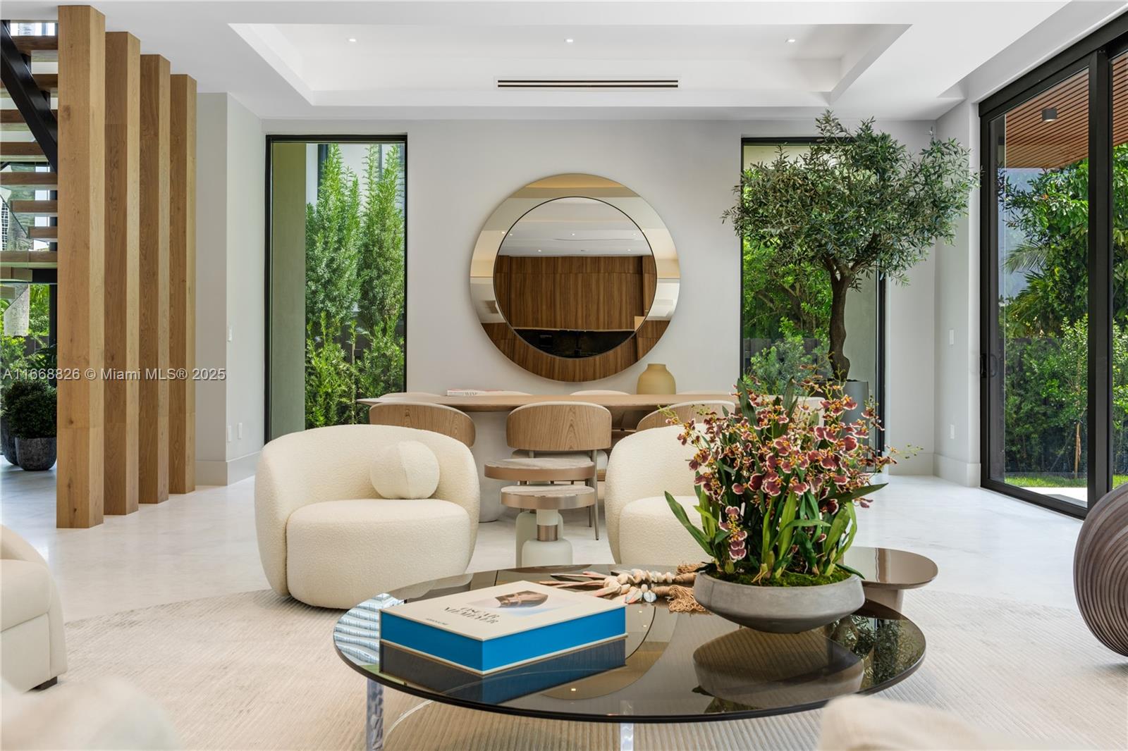 262 189th Ter Sunny Isles Beach, FL 33160