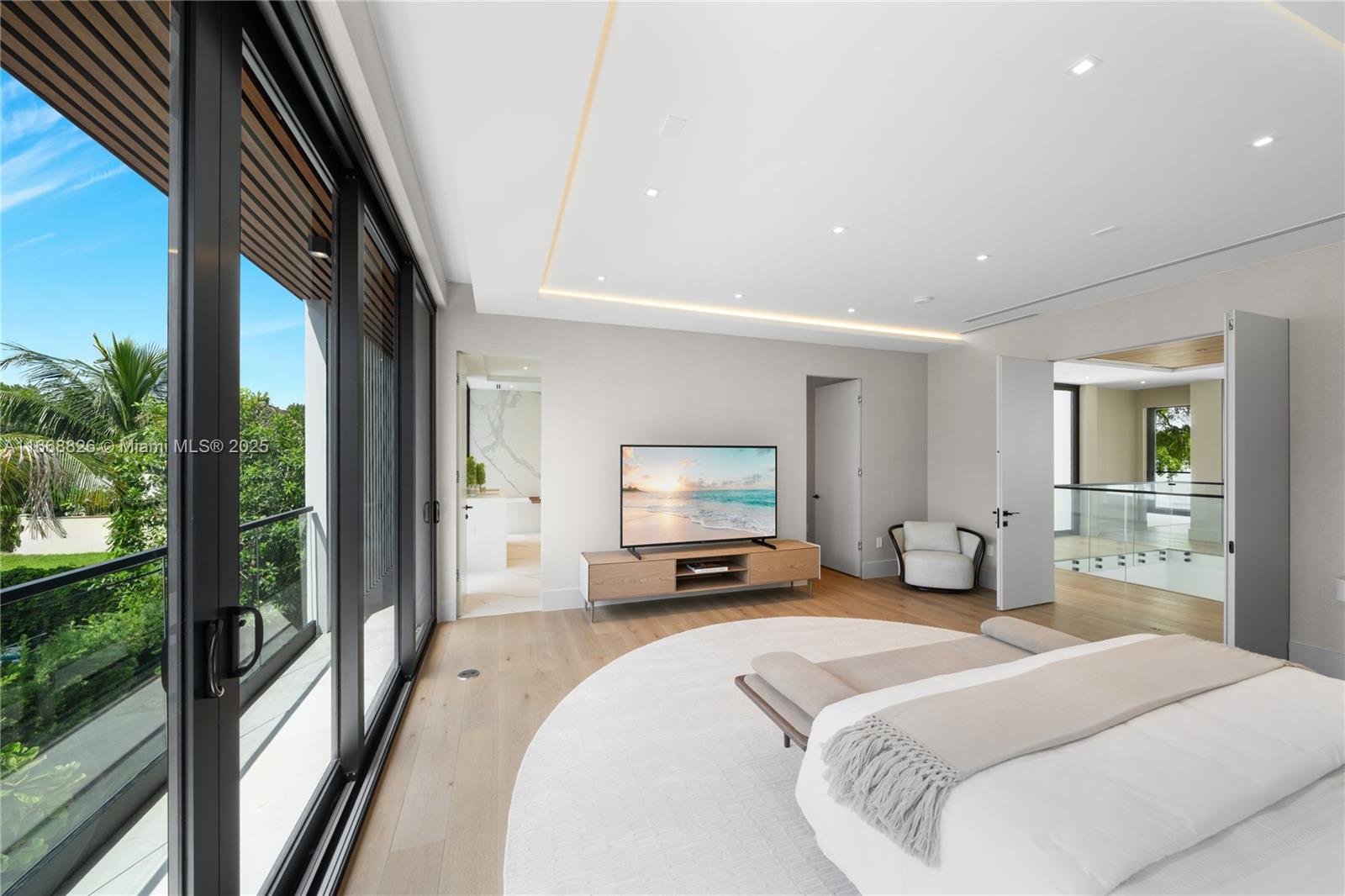 262 189th Ter Sunny Isles Beach, FL 33160