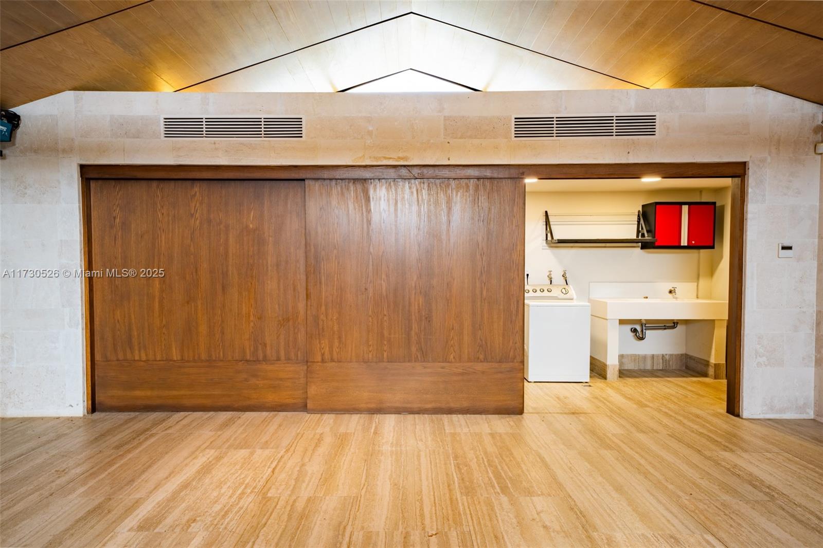 Undisclosed Address ,, OS, 0