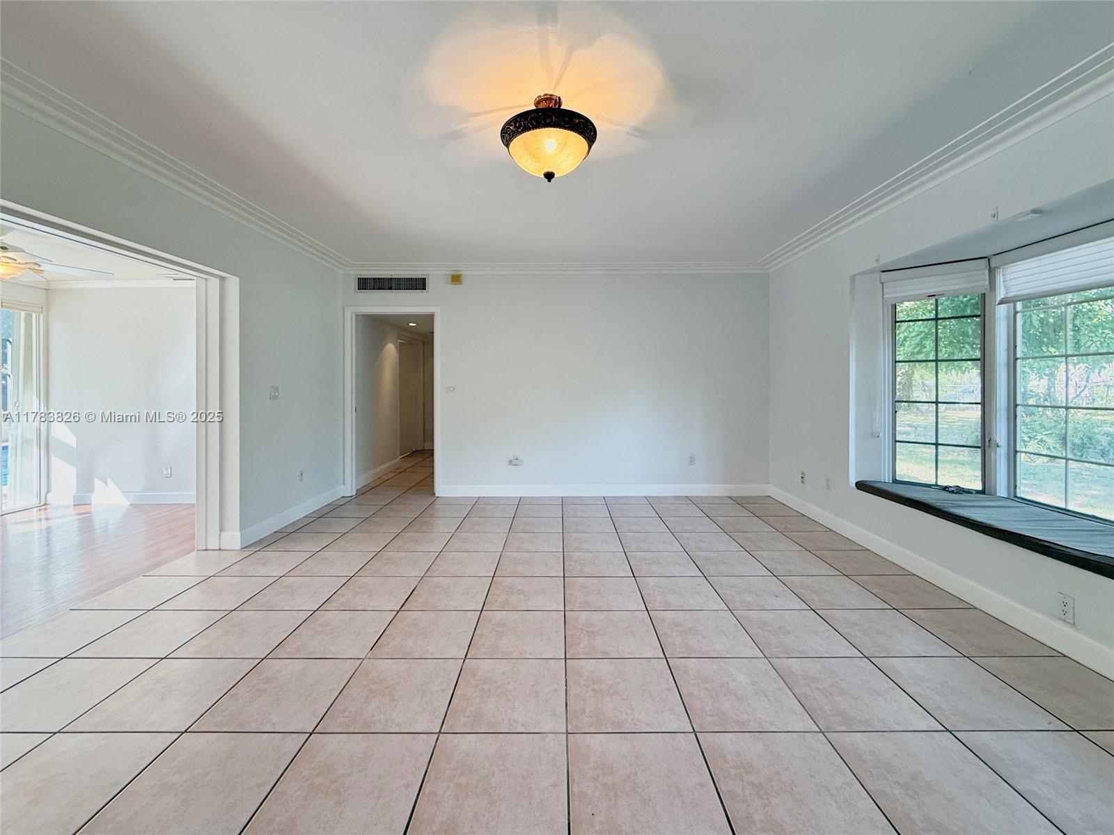 6282 SW 133rd St #. Pinecrest, FL 33156