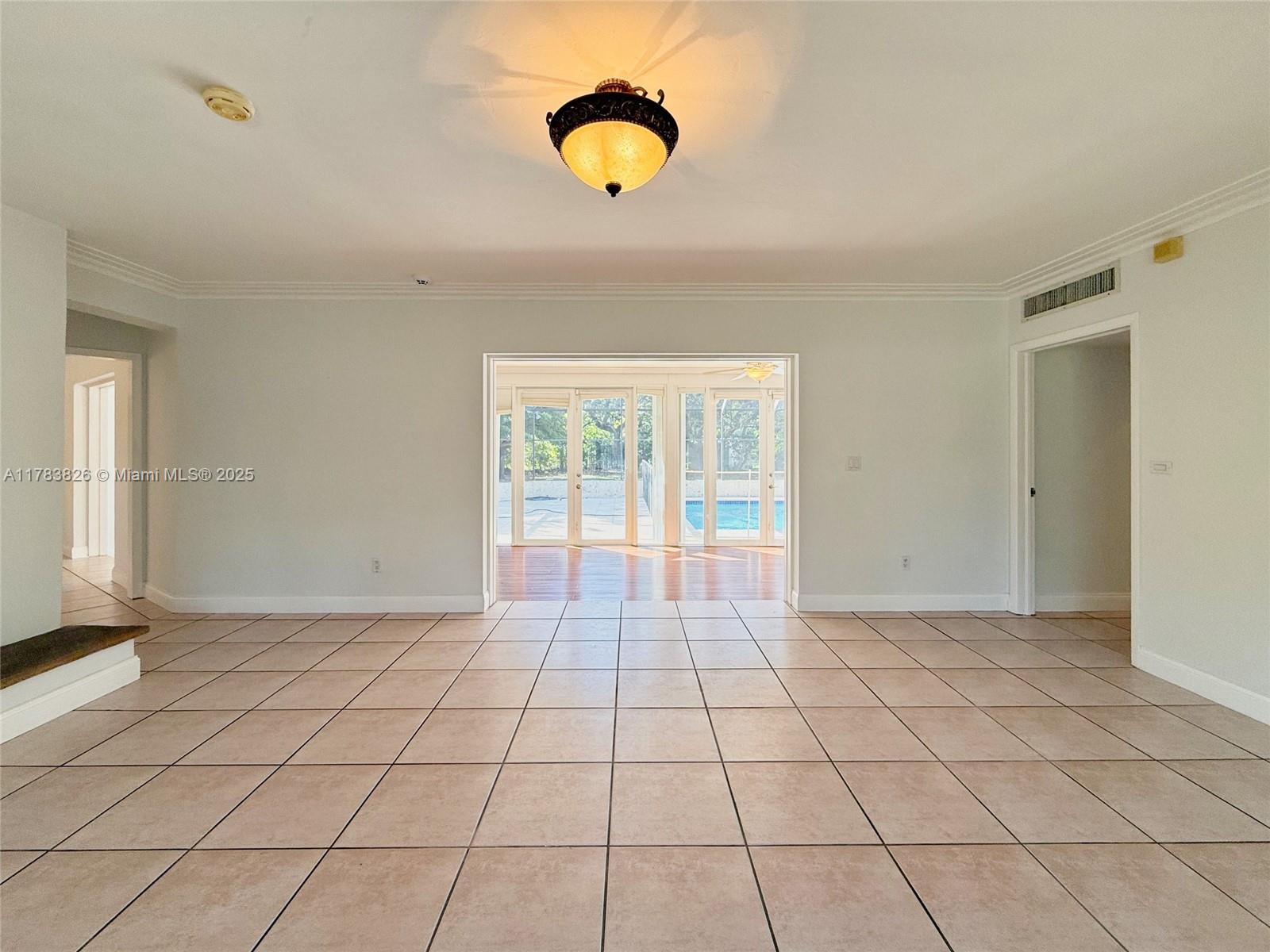 6282 SW 133rd St #. Pinecrest, FL 33156