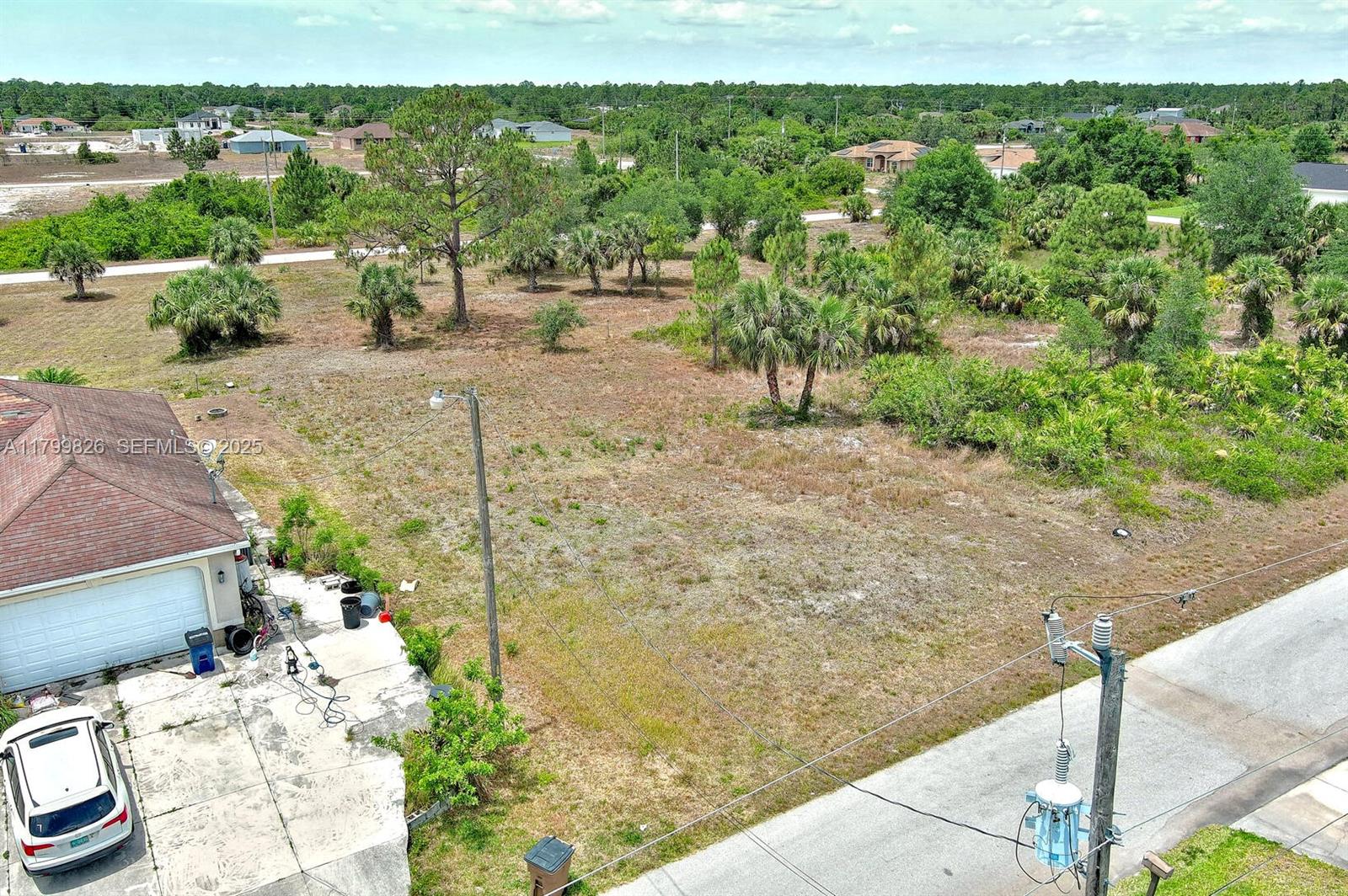 914 S Mercury Ave, lehigh acres, FL 33974