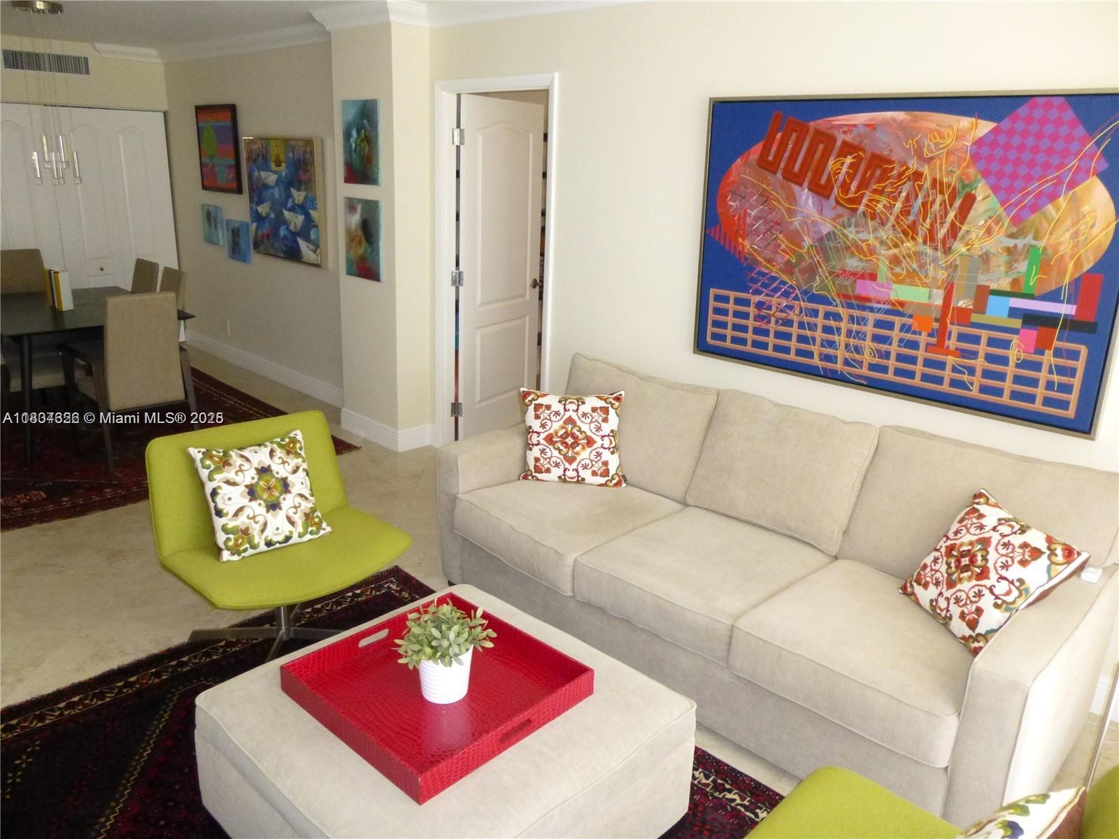 3101 N Country Clb Dr #107