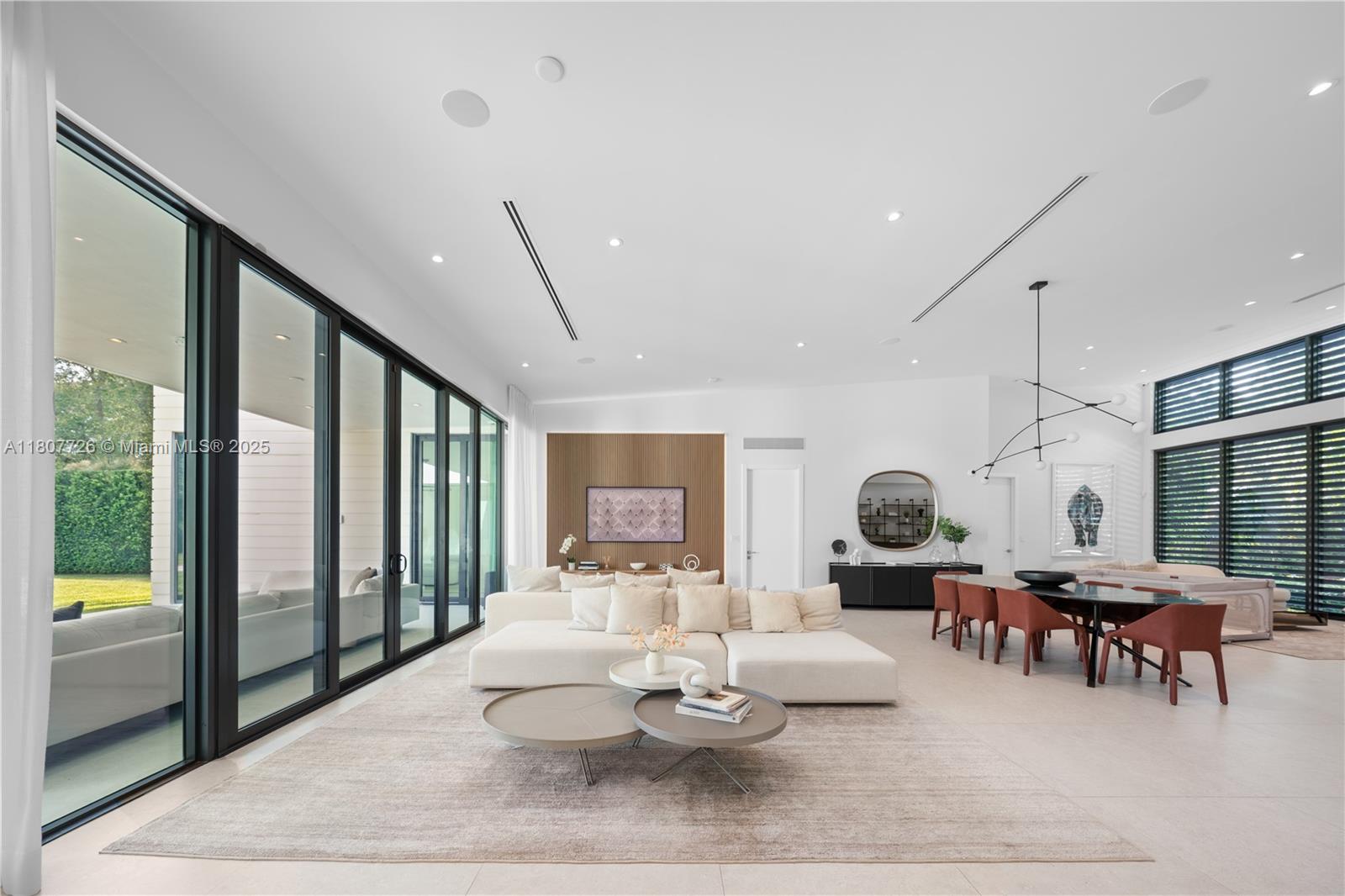 9450 SW 98th St Miami, FL 33176