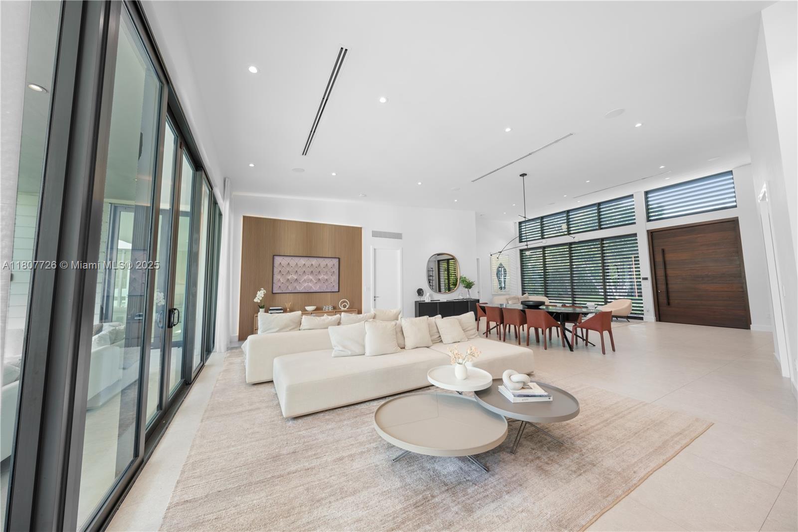 9450 SW 98th St Miami, FL 33176