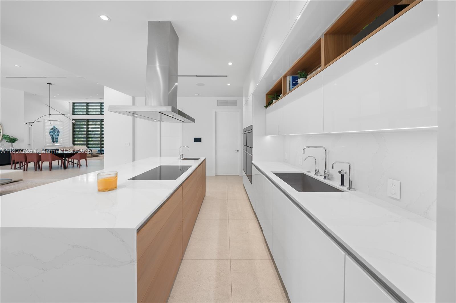 9450 SW 98th St Miami, FL 33176