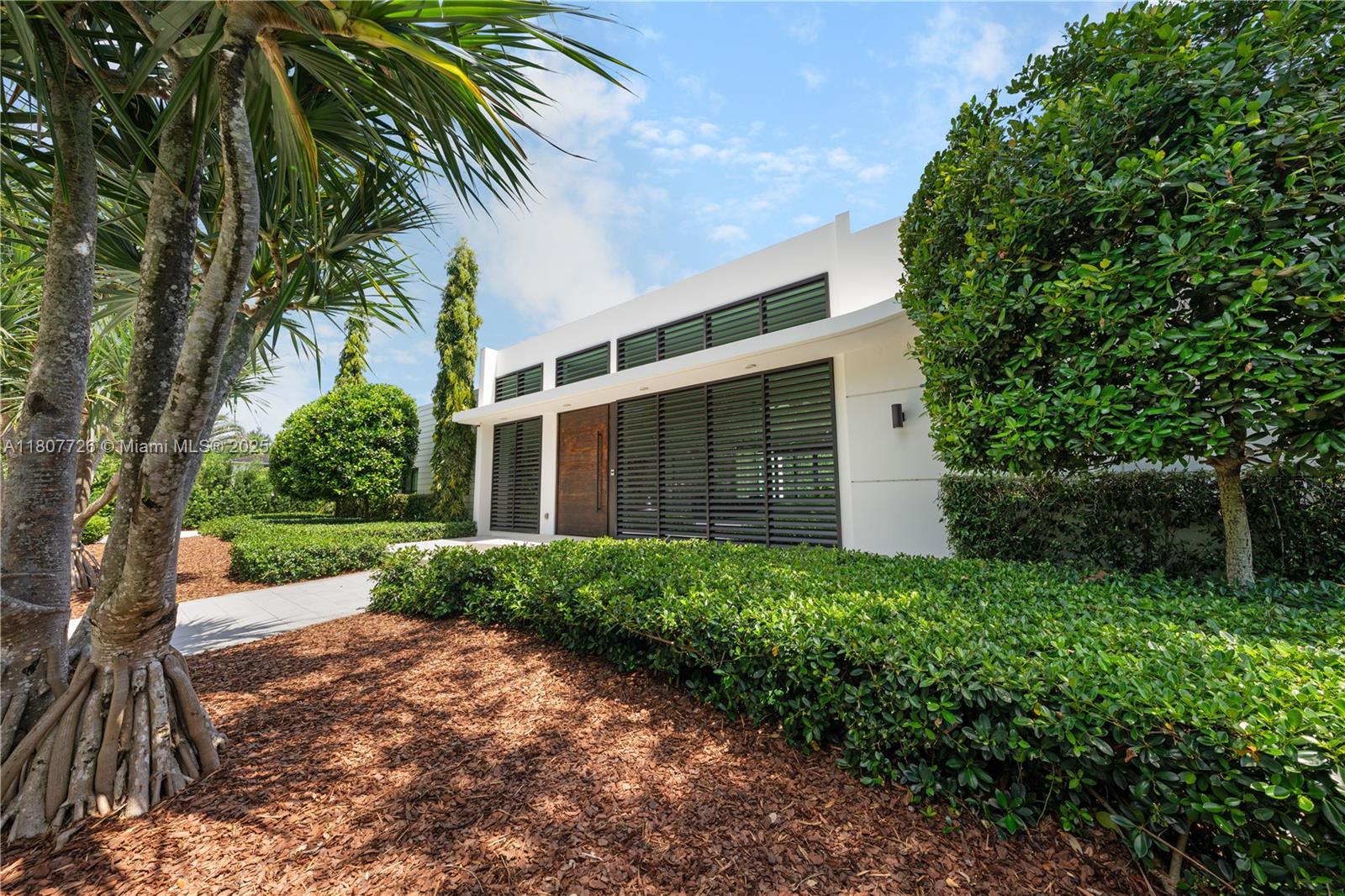 9450 SW 98th St Miami, FL 33176