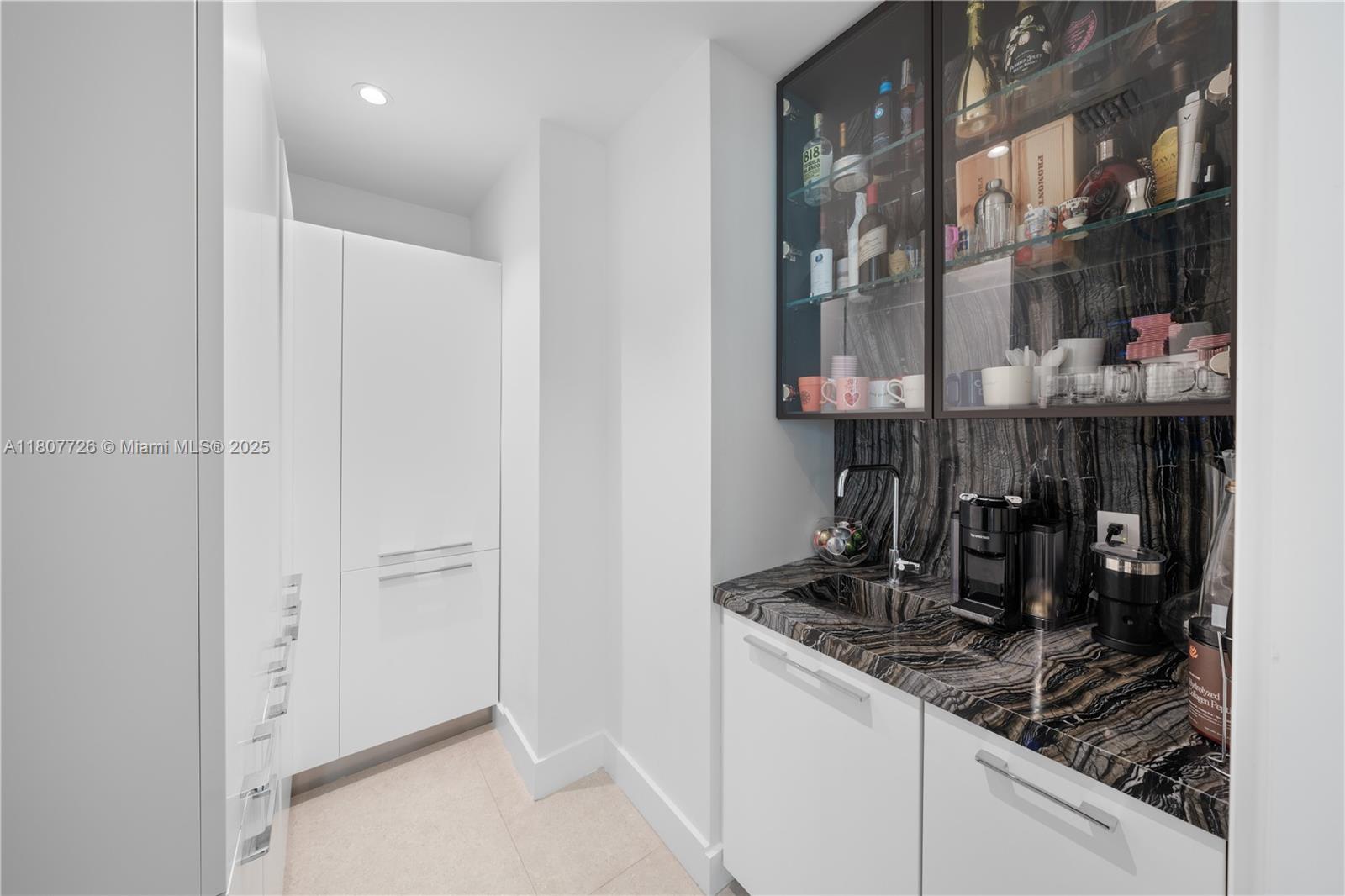 9450 SW 98th St Miami, FL 33176