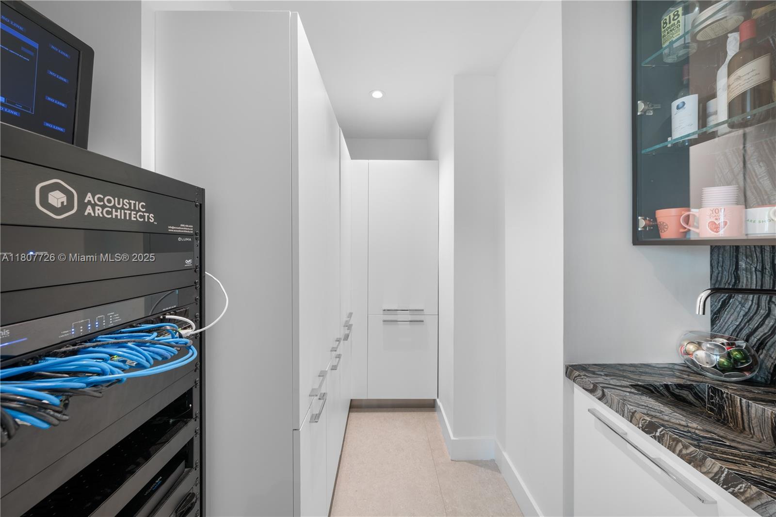 9450 SW 98th St Miami, FL 33176