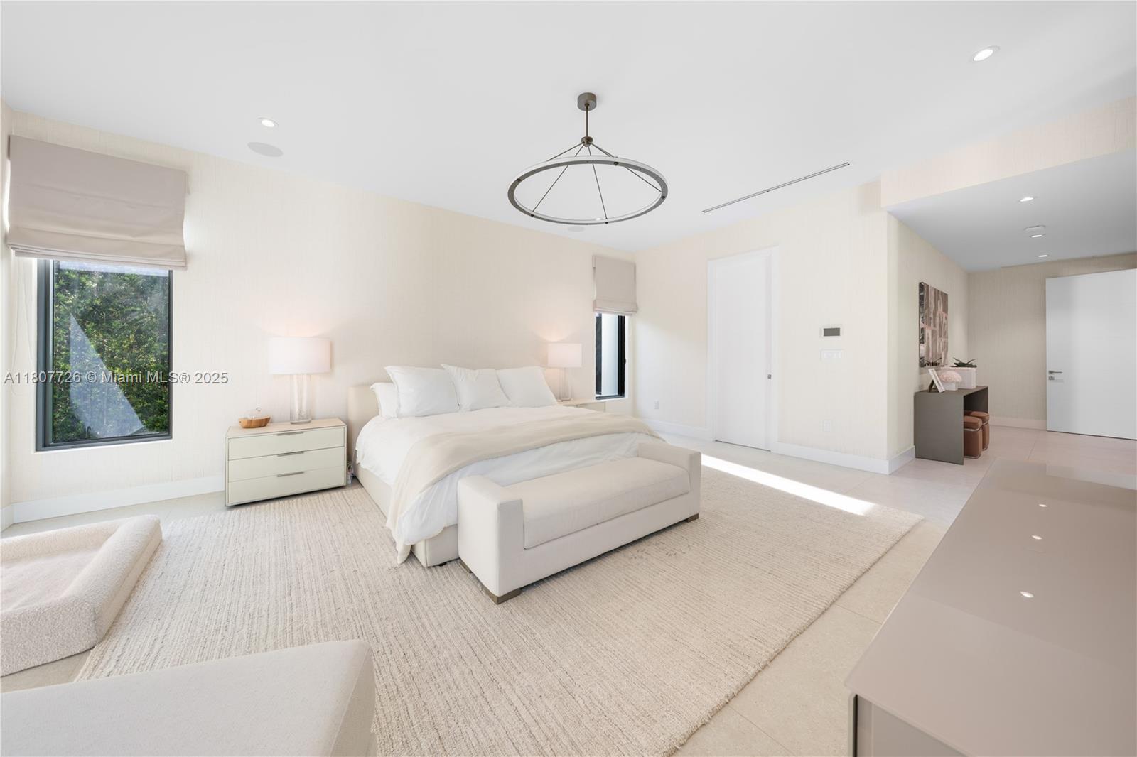 9450 SW 98th St Miami, FL 33176