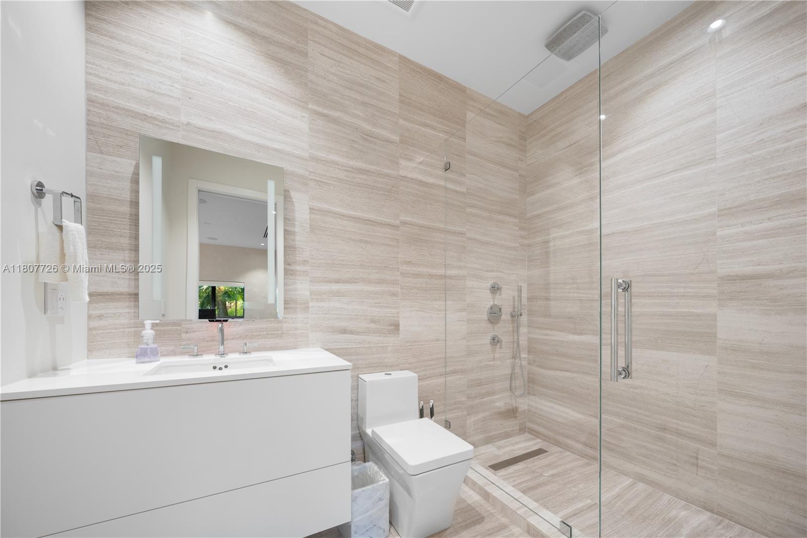 9450 SW 98th St Miami, FL 33176