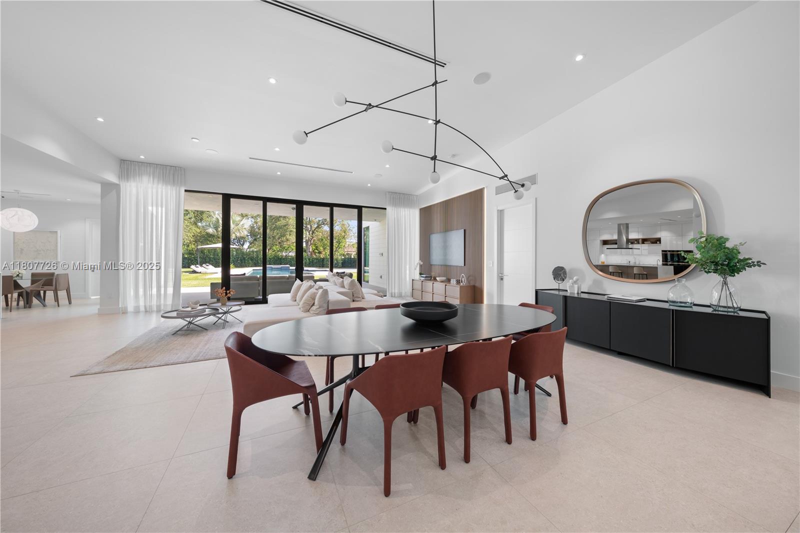 9450 SW 98th St Miami, FL 33176