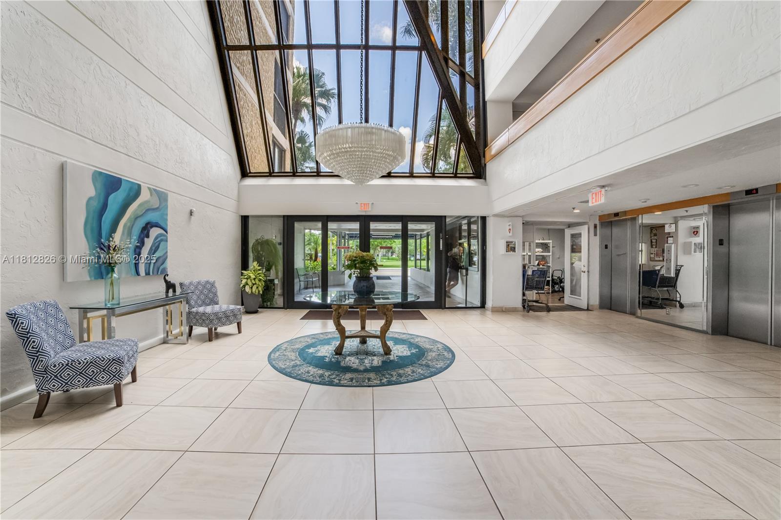 16300 Golf Clb Rd #411 Weston, FL 33326