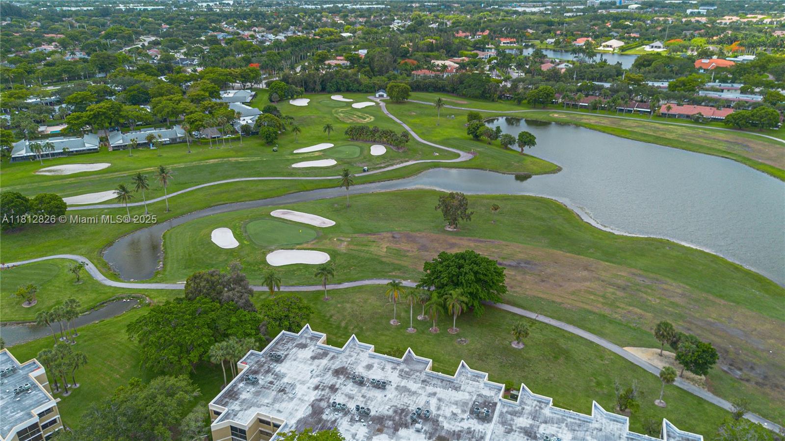 16300 Golf Clb Rd #411 Weston, FL 33326