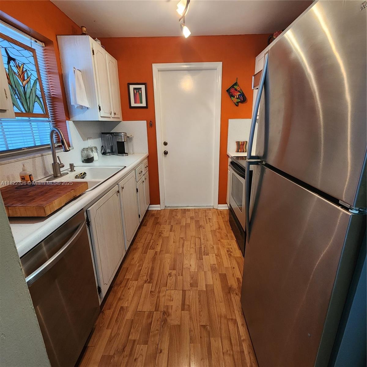 2424 NE 9th St #212 Fort Lauderdale, FL 33304