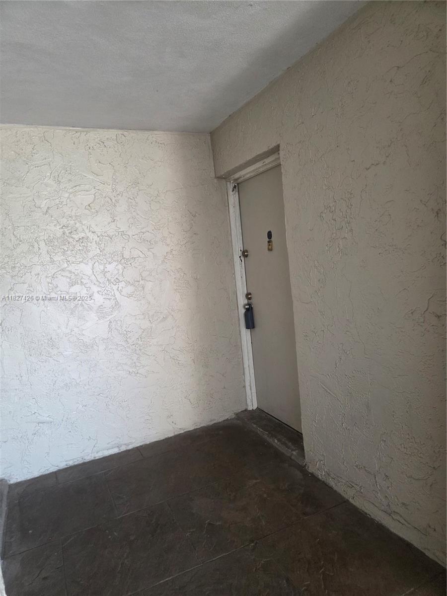 6900 N Kendall Dr #A310 Pinecrest, FL 33156