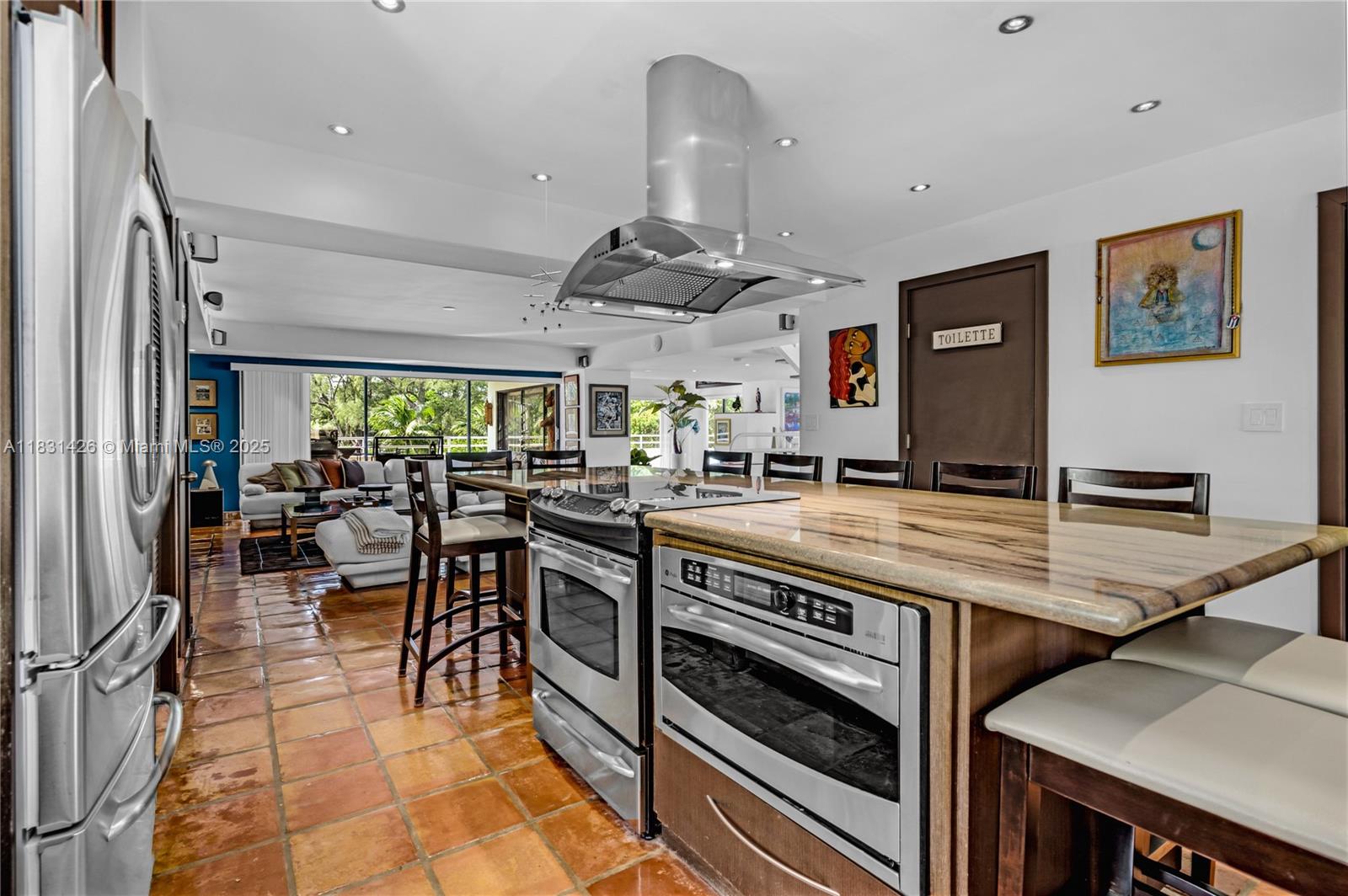 3520 Rockerman Rd Miami, FL 33133