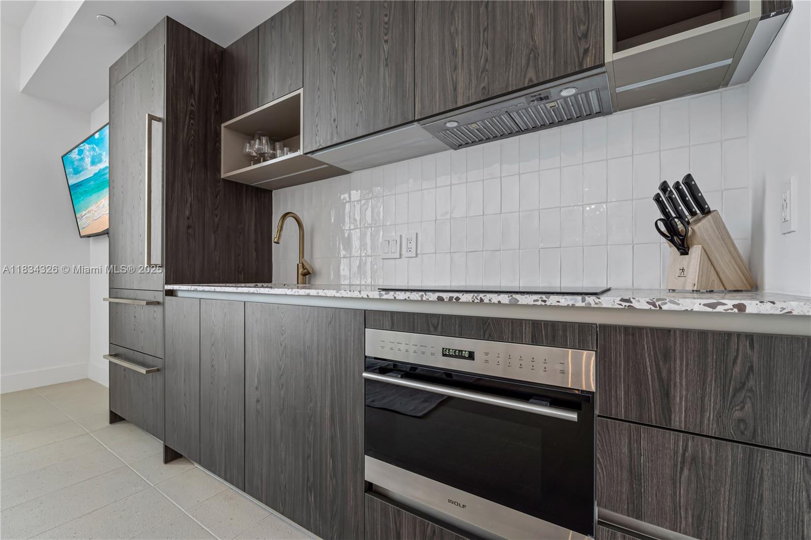 image Gale Residences9