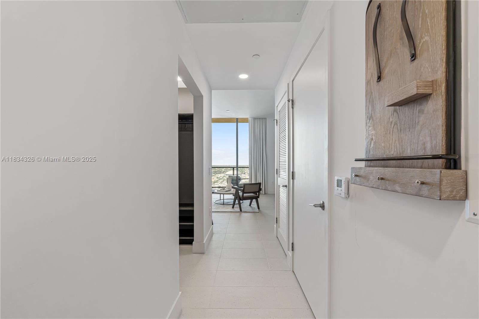 image Gale Residences2