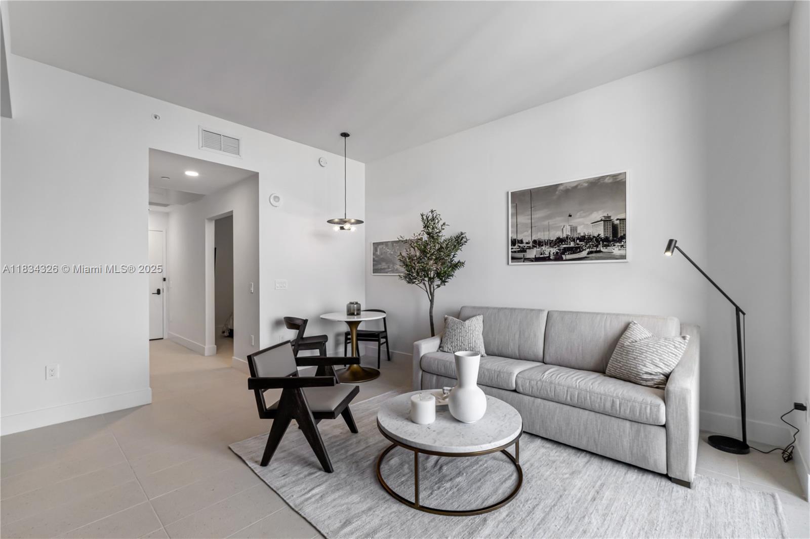 image Gale Residences5