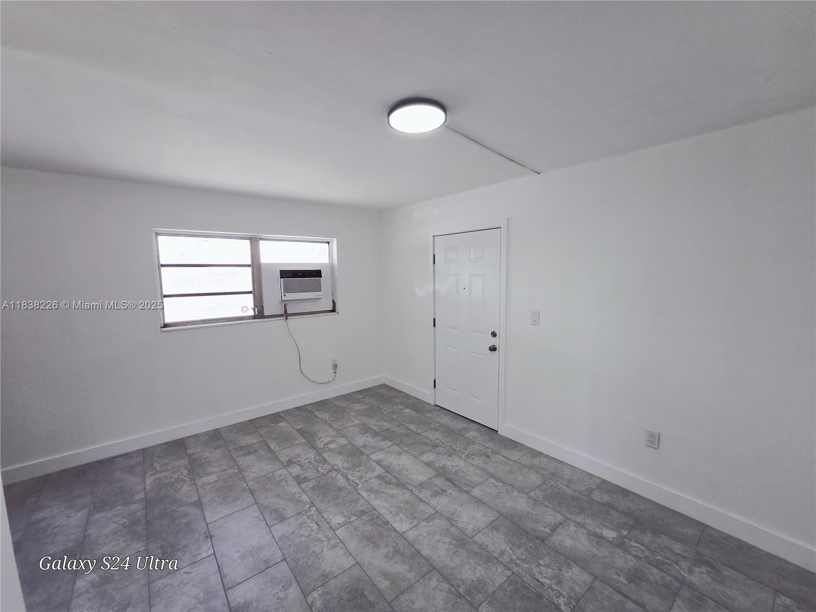 1600 NW 3rd St #1