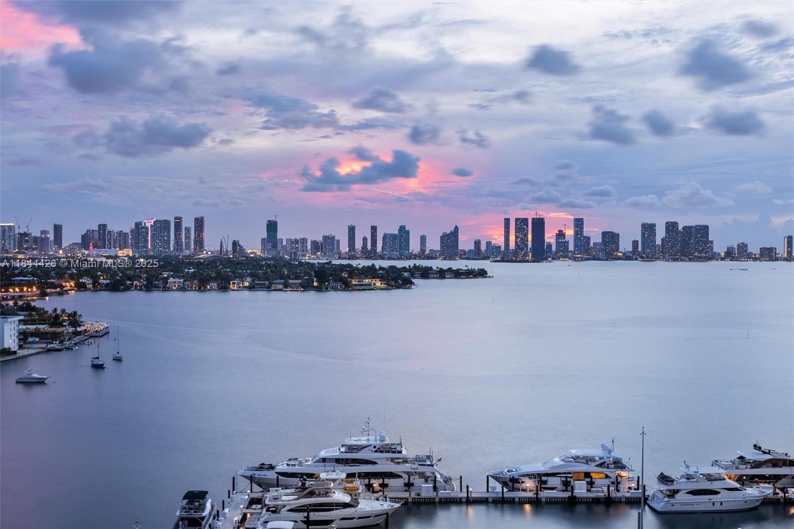 image Sunset Harbour South42