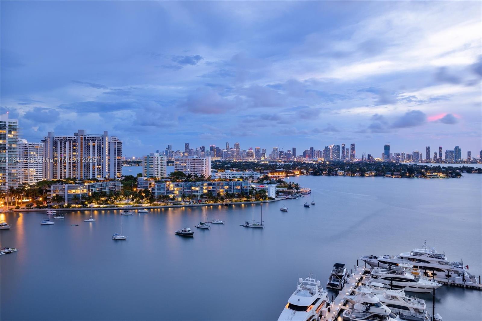 image Sunset Harbour South43