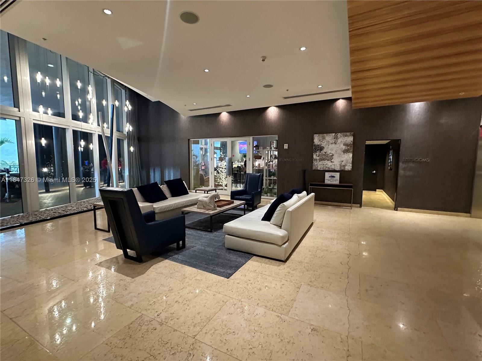 image Infinity At Brickell Cond12