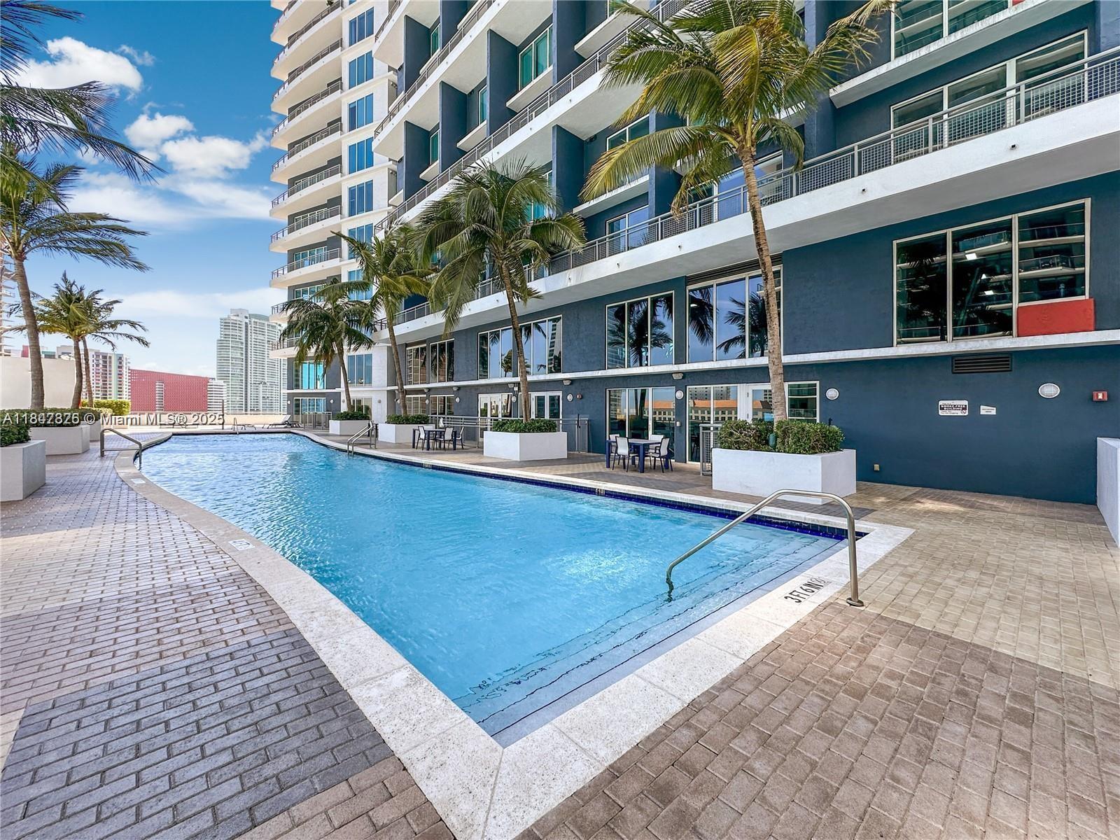 image Infinity At Brickell Cond25