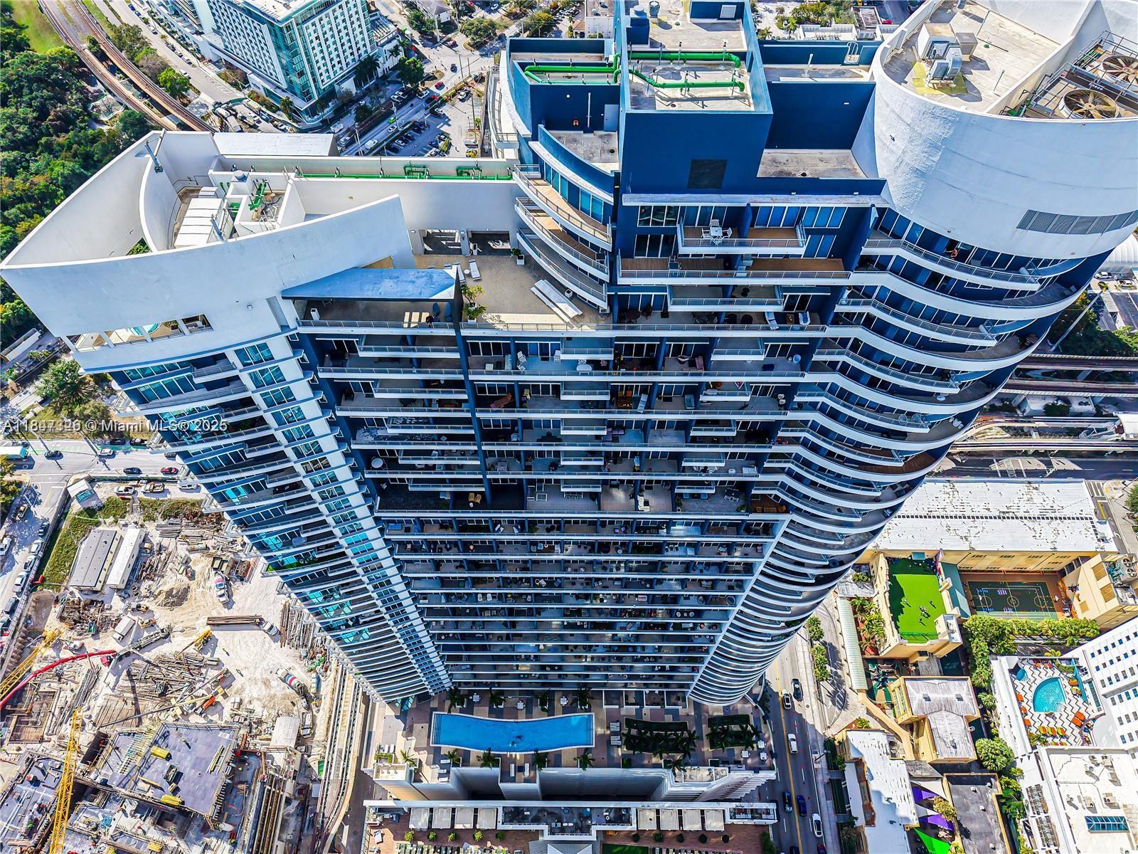 image Infinity At Brickell Cond28
