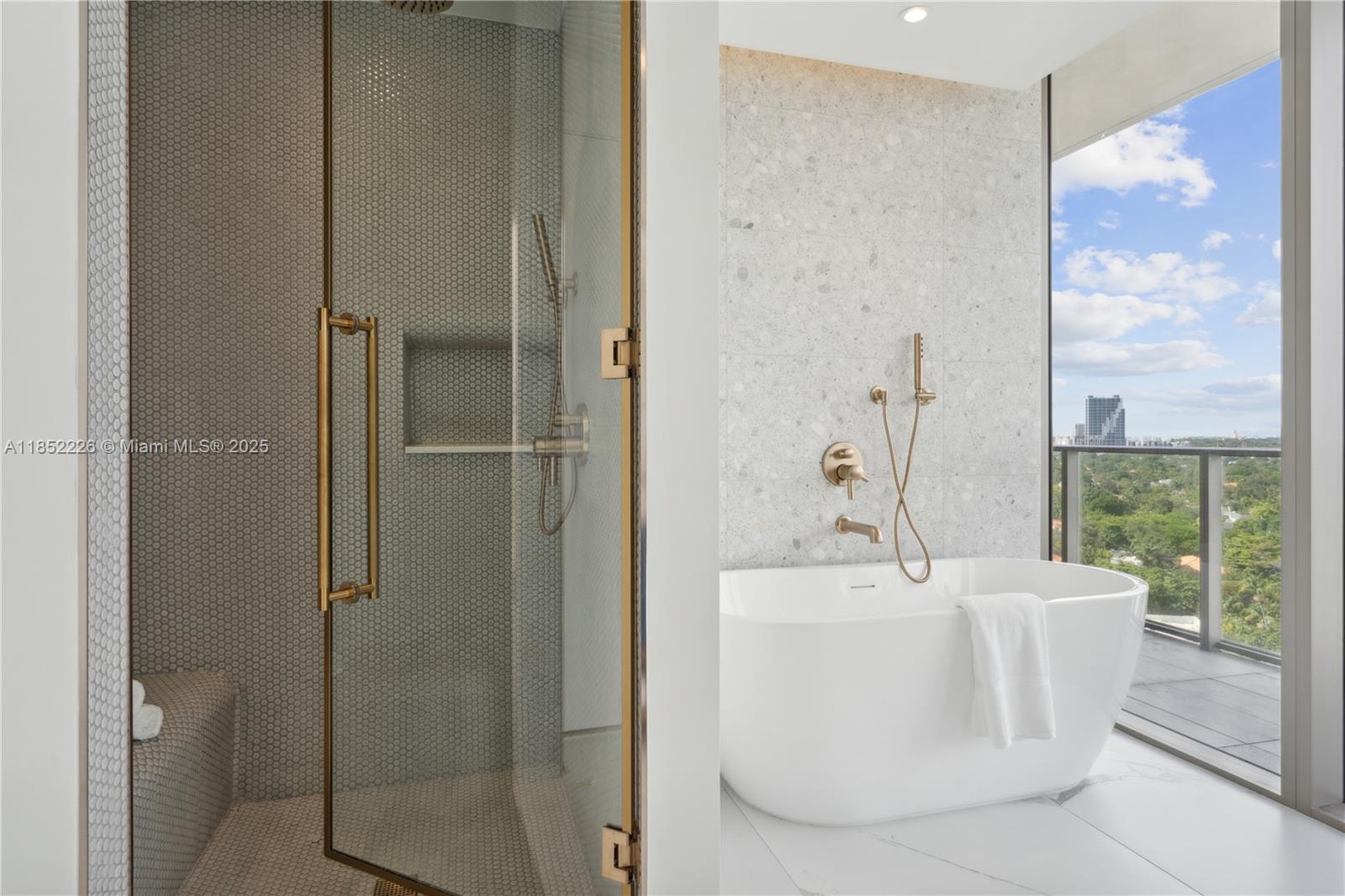 image Mr. C Residences Coconut9