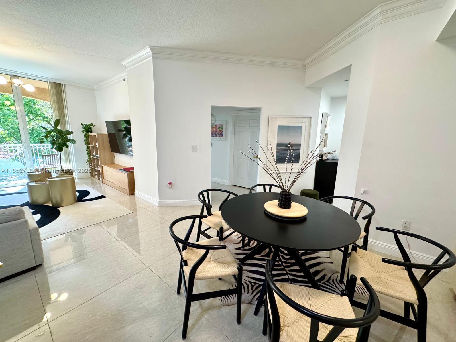 image Alaqua Condo12