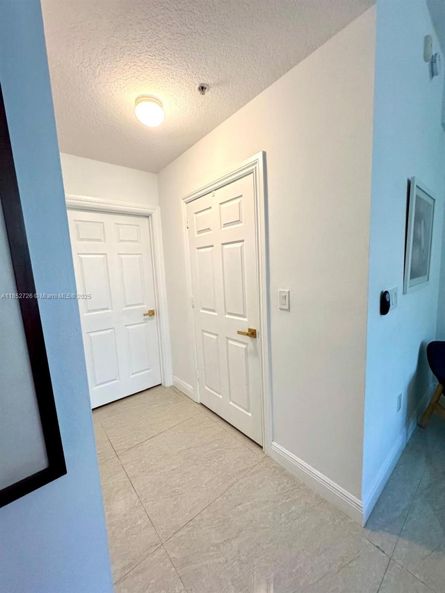 image Alaqua Condo8