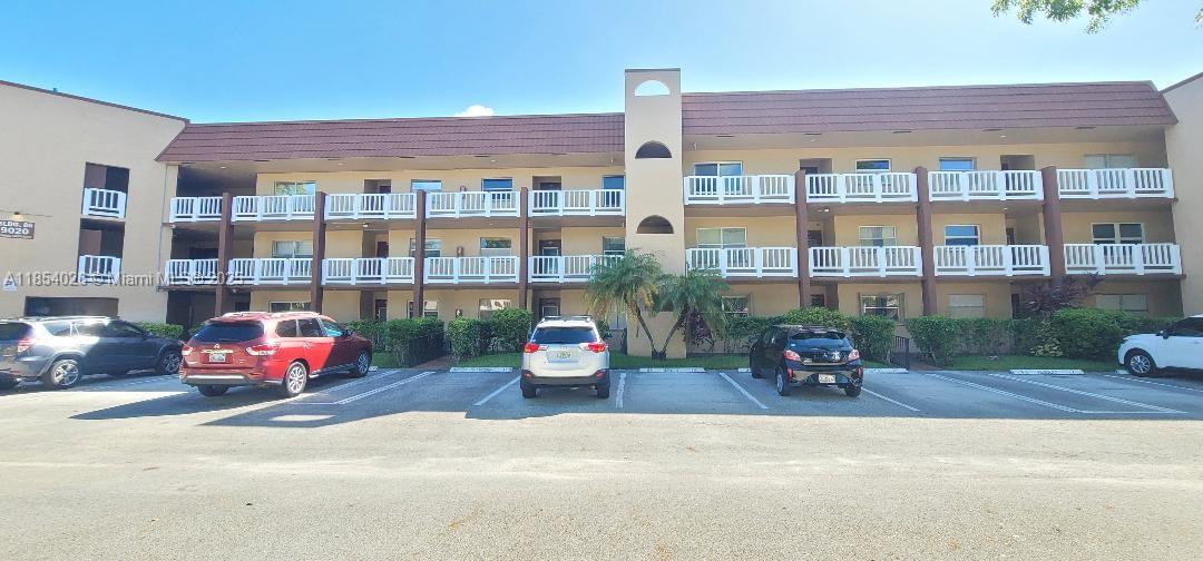 9020 Sunrise Lks Blvd #107