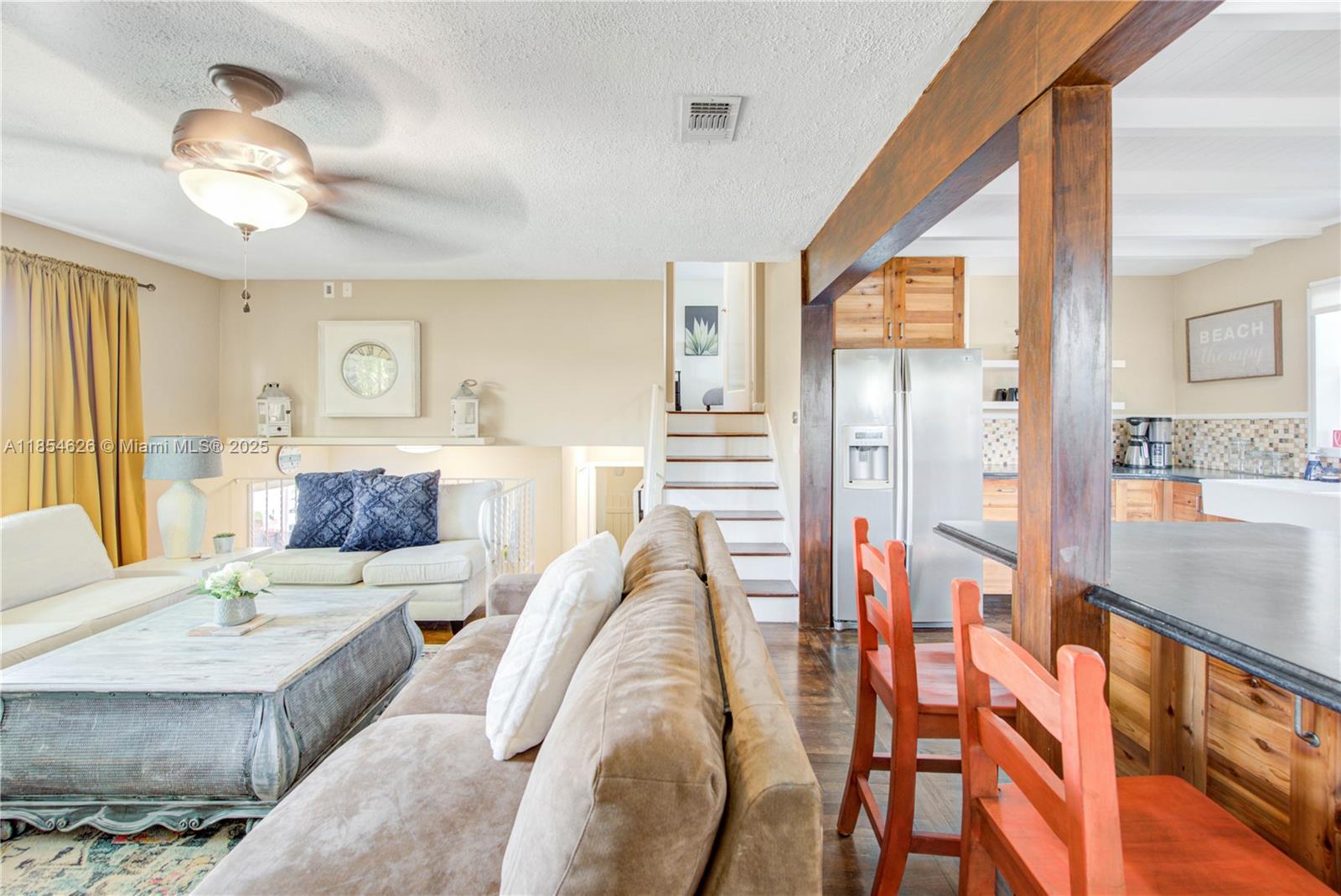 1100 NE 4th St Hallandale Beach, FL 33009