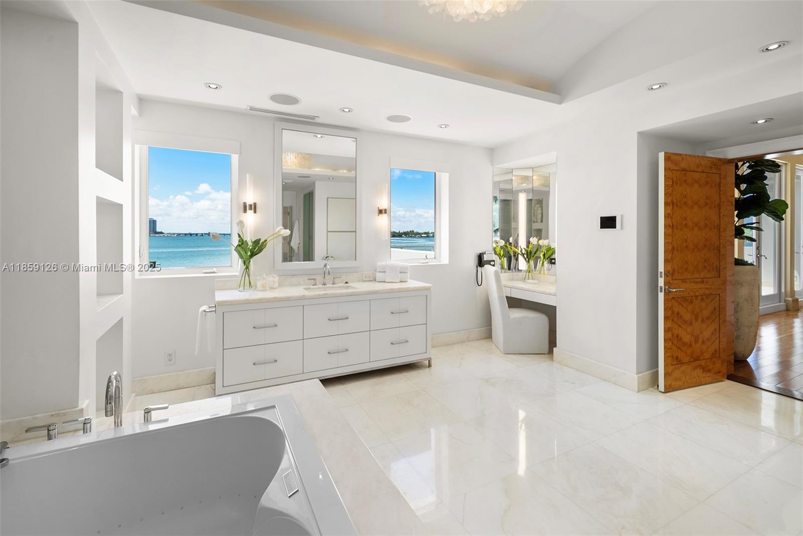 5940 N Bay Rd Miami Beach, FL 33140 5940 N Bay Rd Miami Beach, FL 33140