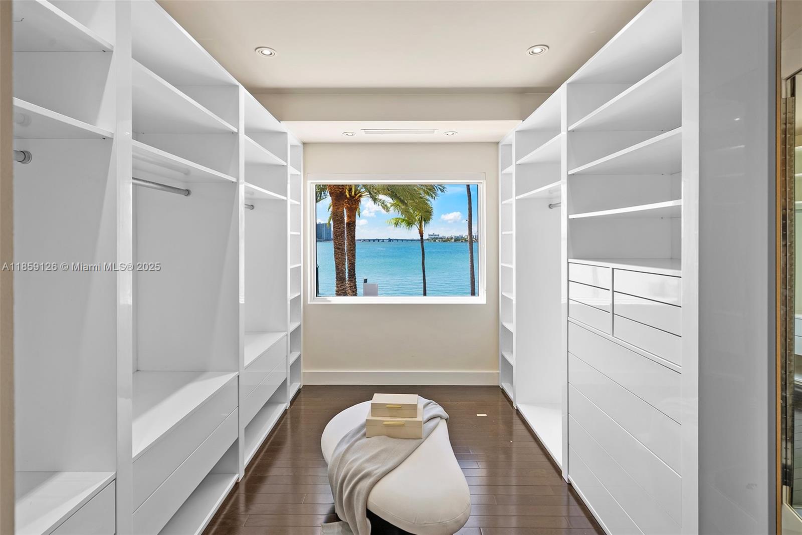 5940 N Bay Rd Miami Beach, FL 33140 5940 N Bay Rd Miami Beach, FL 33140